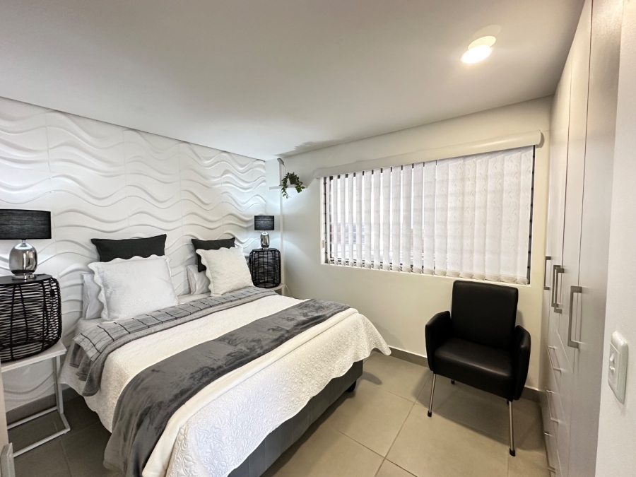 2 Bedroom Property for Sale in Island View Western Cape